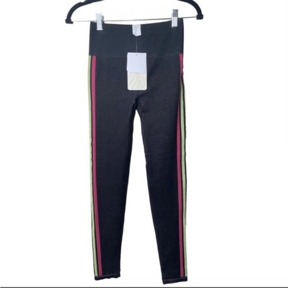NWT Fabletics high rise striped leggings small - Picture 1 of 8